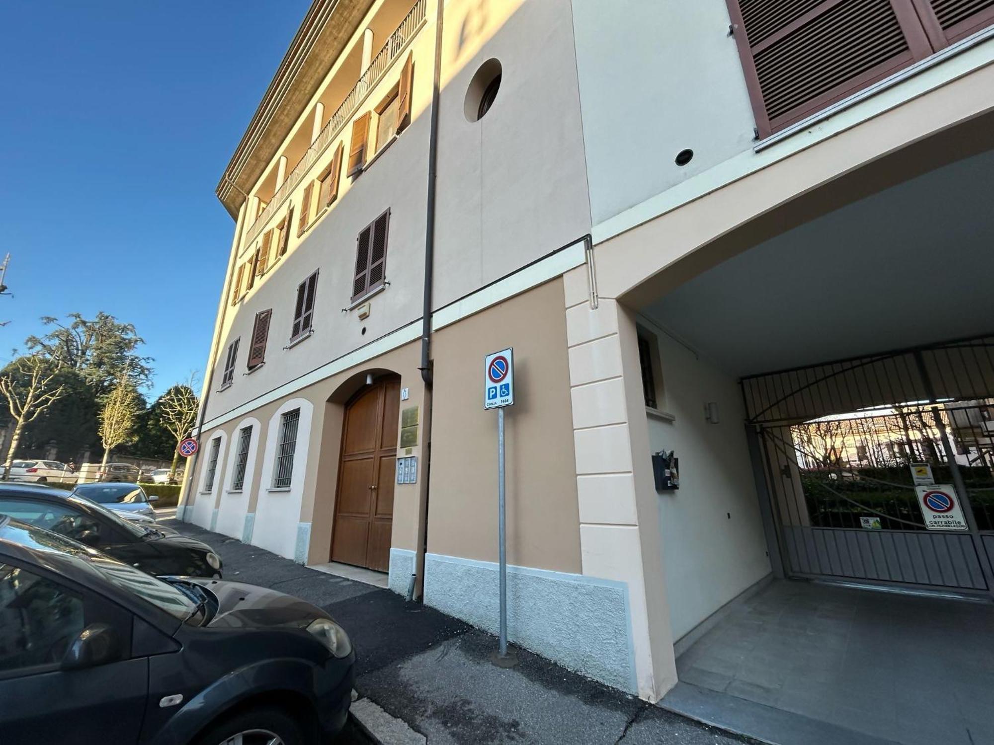 3T House 2 Casa Vacanze Cremona Bagian luar foto